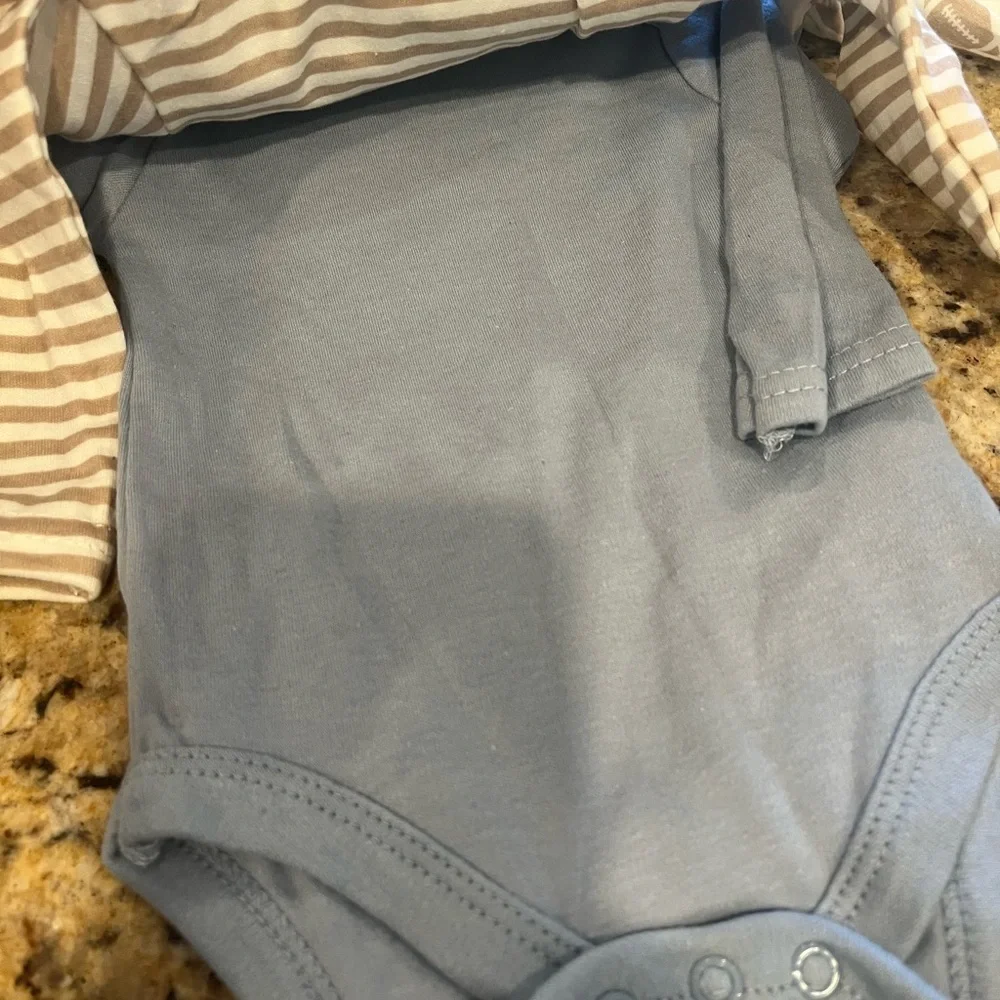 chick pea Cream and Tan Football 5 Piece Bodysuit Set Sunday Funday with Dad - Picture 5 of 5